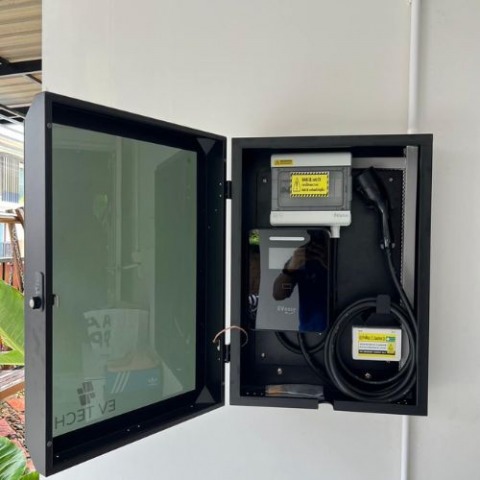 ตู้กันน้ำชาร์จรถไฟฟ้า